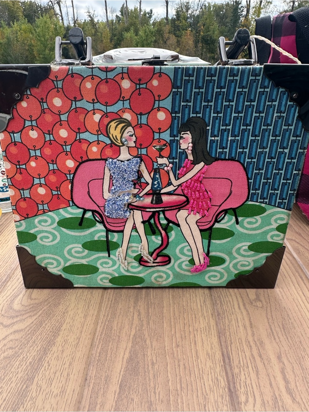 Pink Graphic Cosmetic Case with Retro Ladies Illustration Cigar Box